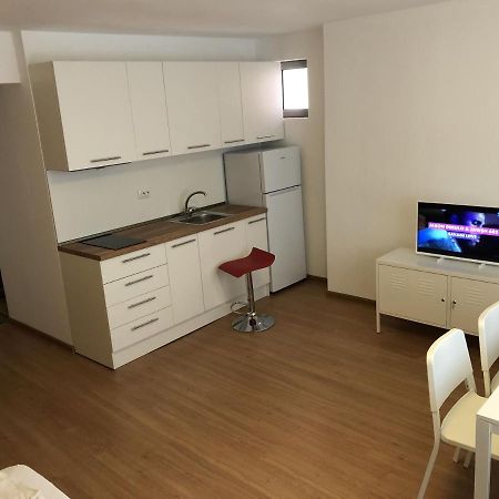 Aparthotel Elly Pomorie Eksteriør bilde