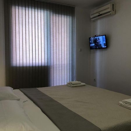 Aparthotel Elly Pomorie Eksteriør bilde