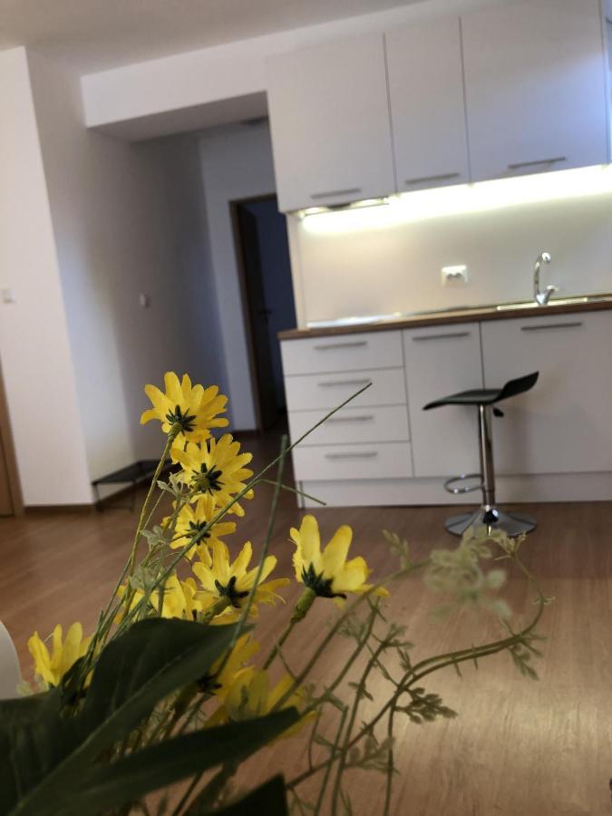 Aparthotel Elly Pomorie Eksteriør bilde