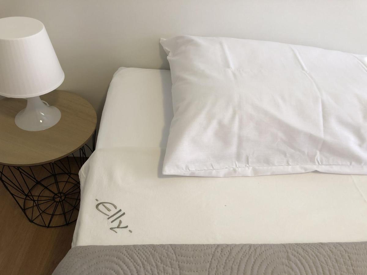 Aparthotel Elly Pomorie Eksteriør bilde